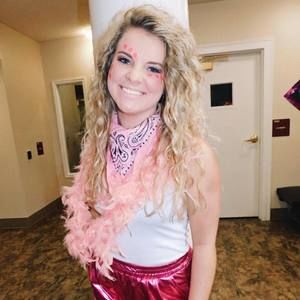 Meet your Posher, Brady